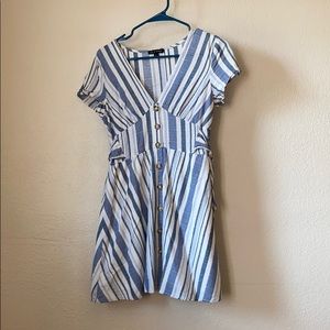 Linen dress